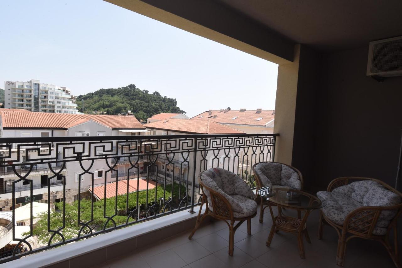 Ferienwohnung Apartamenti Enjoy Petrovac na moru Exterior foto
