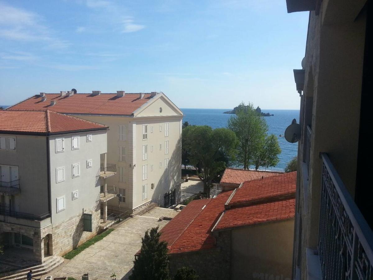 Ferienwohnung Apartamenti Enjoy Petrovac na moru Exterior foto